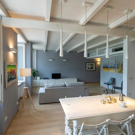 Overlooking The Appartamento Malgrate