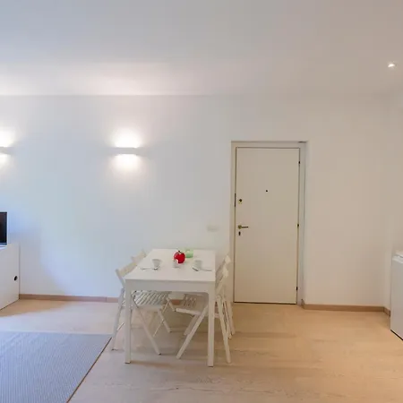 Overlooking The Malgrate