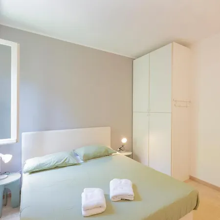 Overlooking The Appartement Malgrate