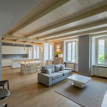 Overlooking The Appartement *