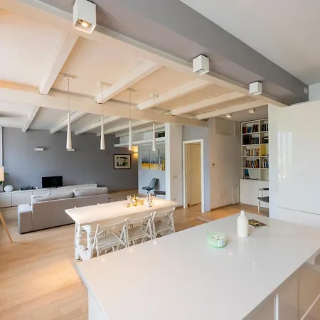 Overlooking The Appartement